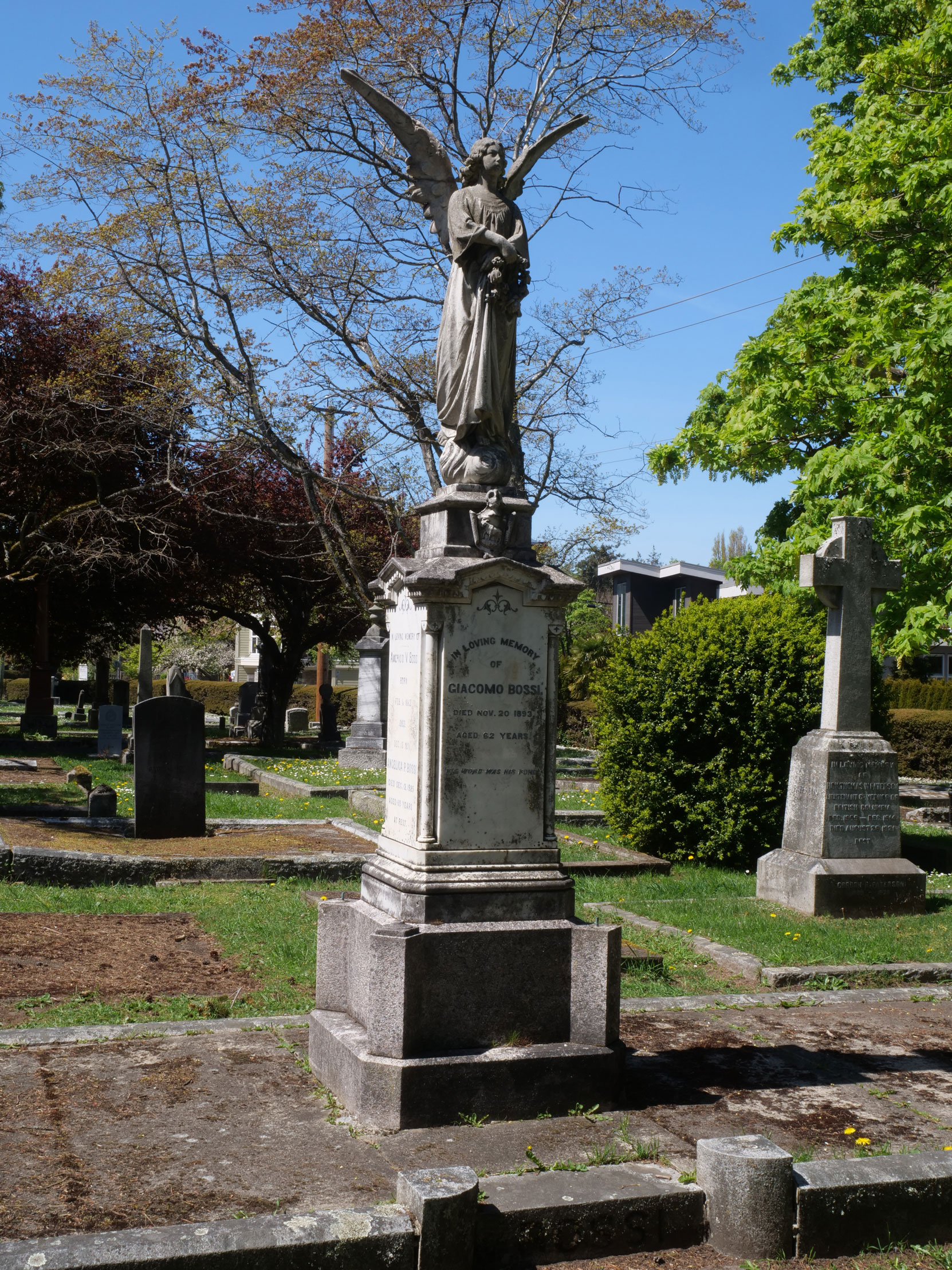 The grave of Giacomo Bossi in Ross Bay Cemetery, Victoria, B.C. [photo: Vancouver & Quadra Lodge No. 2 Historian]