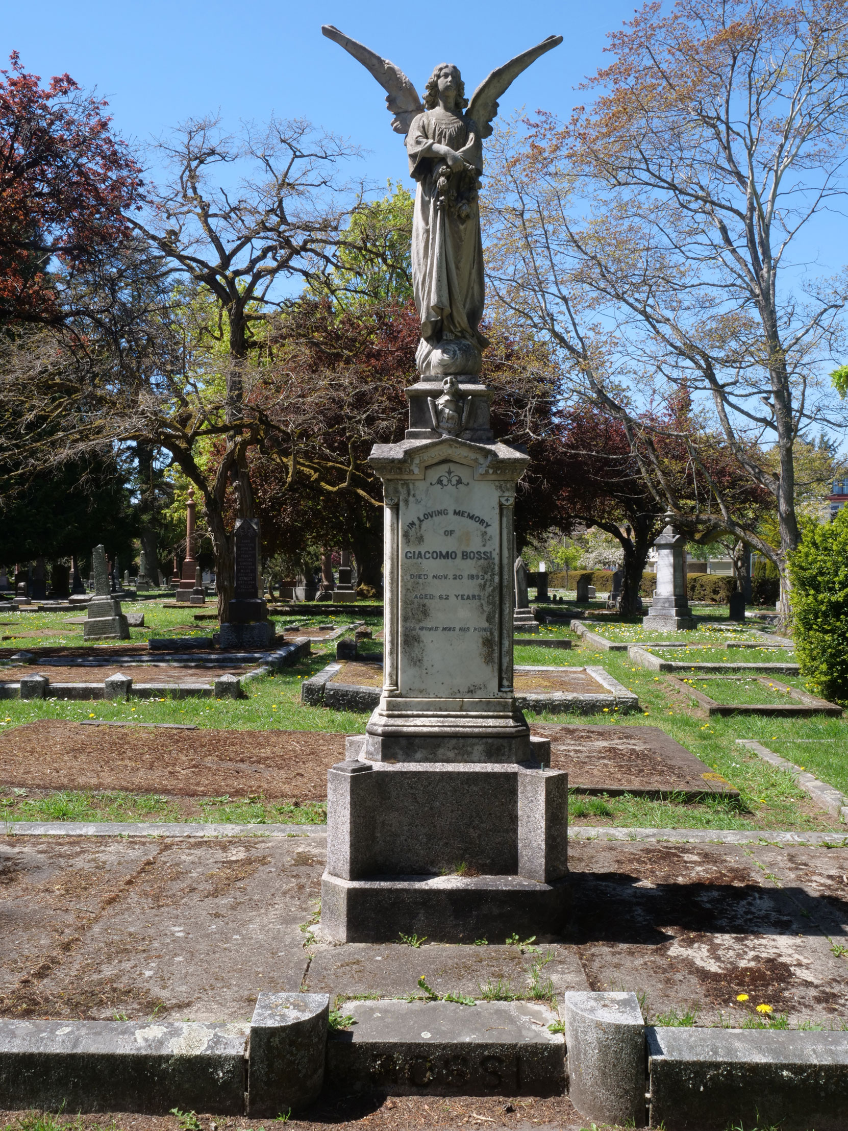 The grave of Giacomo Bossi in Ross Bay Cemetery, Victoria, B.C. [photo: Vancouver & Quadra Lodge No. 2 Historian]