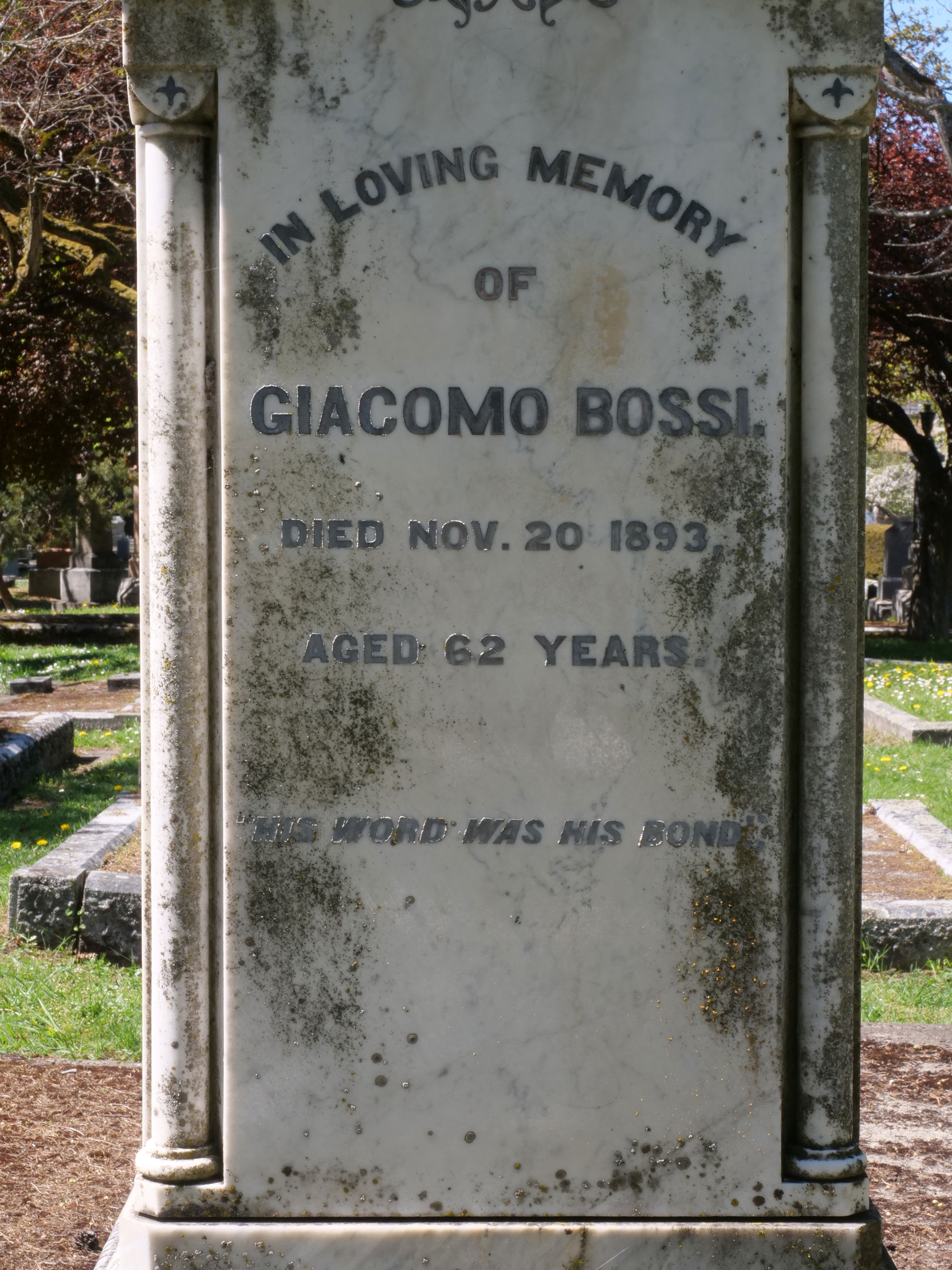 The inscription on the grave of Giacomo Bossi in Ross Bay Cemetery, Victoria, B.C. [photo: Vancouver & Quadra Lodge No. 2 Historian]