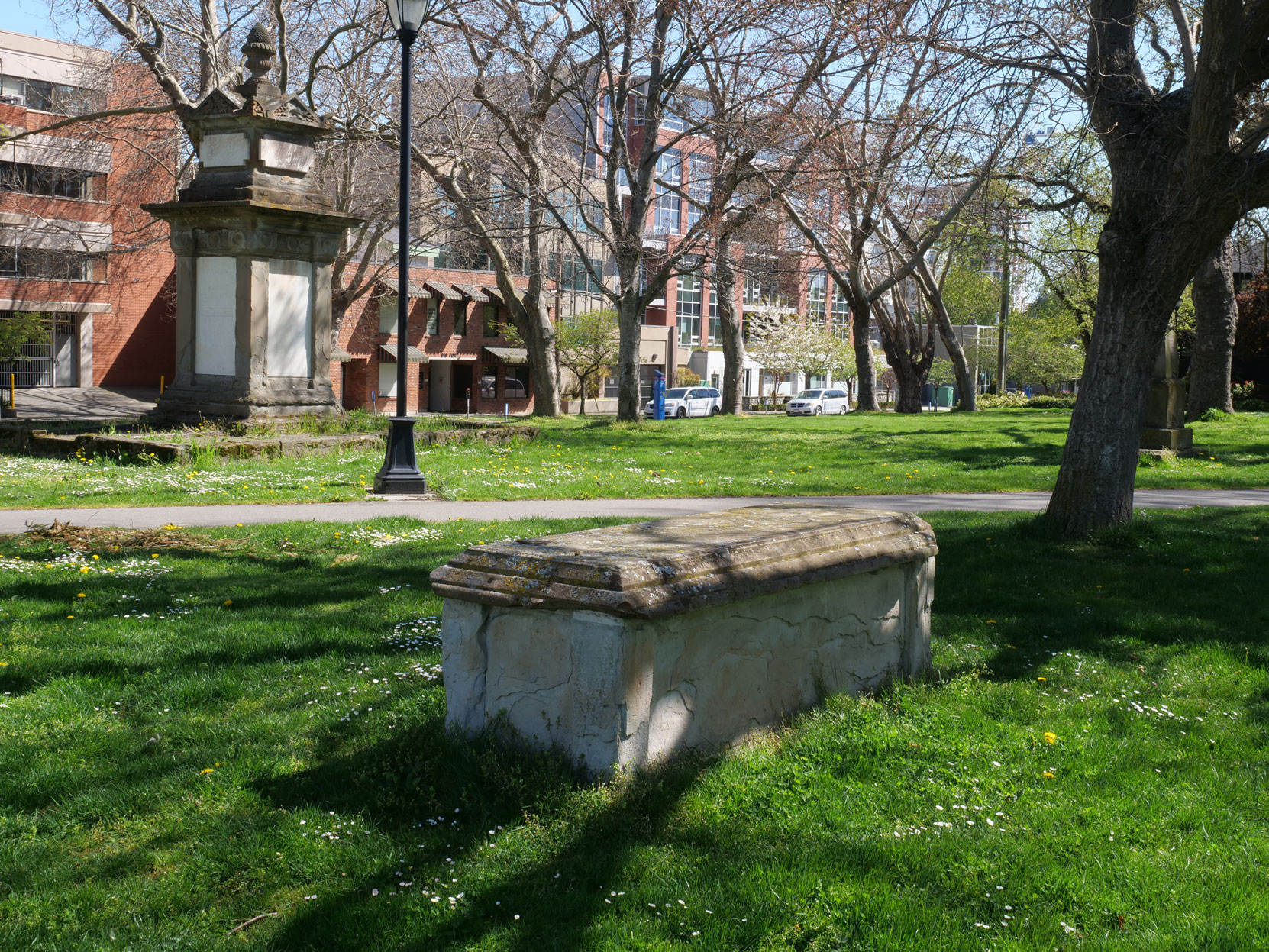 The grave of Thomas Carter (died 1869, aged 54) in Pioneer Square, Victoria, B.C..This is one of the few Pioneer Square graves still in its original position. [photo: Vancouver & Quadra Lodge No. 2 Historian]