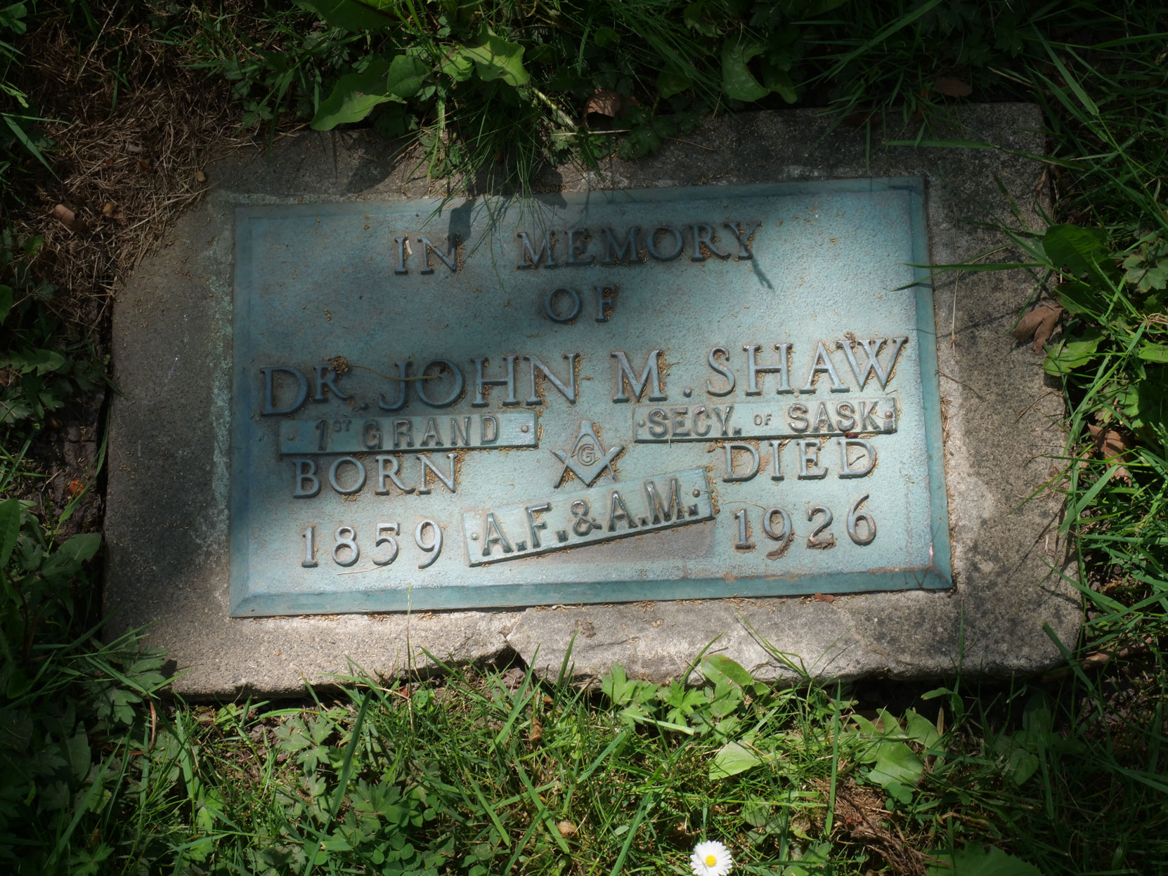 The grave of Dr. John Milton Shaw (1859-1926) in Royal Oak Burial Park, Saanich, B.C. [photo: Vancouver & Quadra Lodge No. 2 Historian]