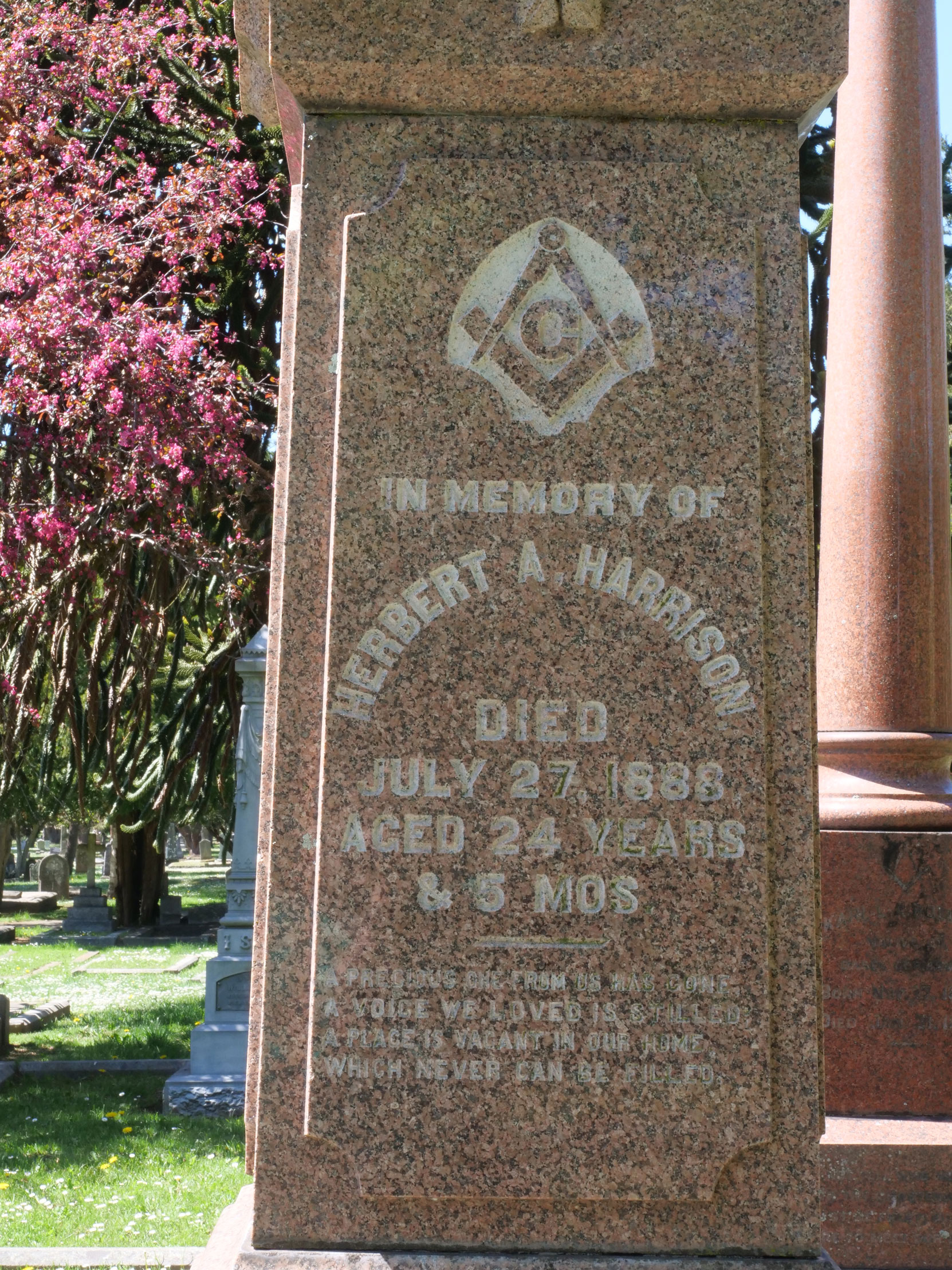 Inscription on the grave of Herbert Abraham Harrison in Ross Bay Cemetery, Victoria, B.C. [photo: Vancouver & Quadra Lodge No. 2 Historian]