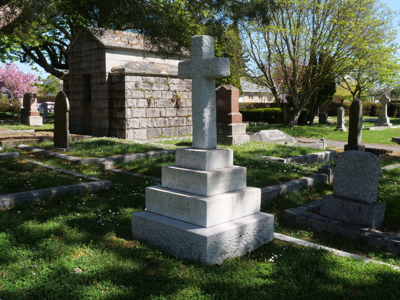 The grave of John Andrew Mara (1840-1920) in Ross Bay Cemetery, Victoria, B.C. [photo: Vancouver & Quadra Lodge No. 2 Historian]