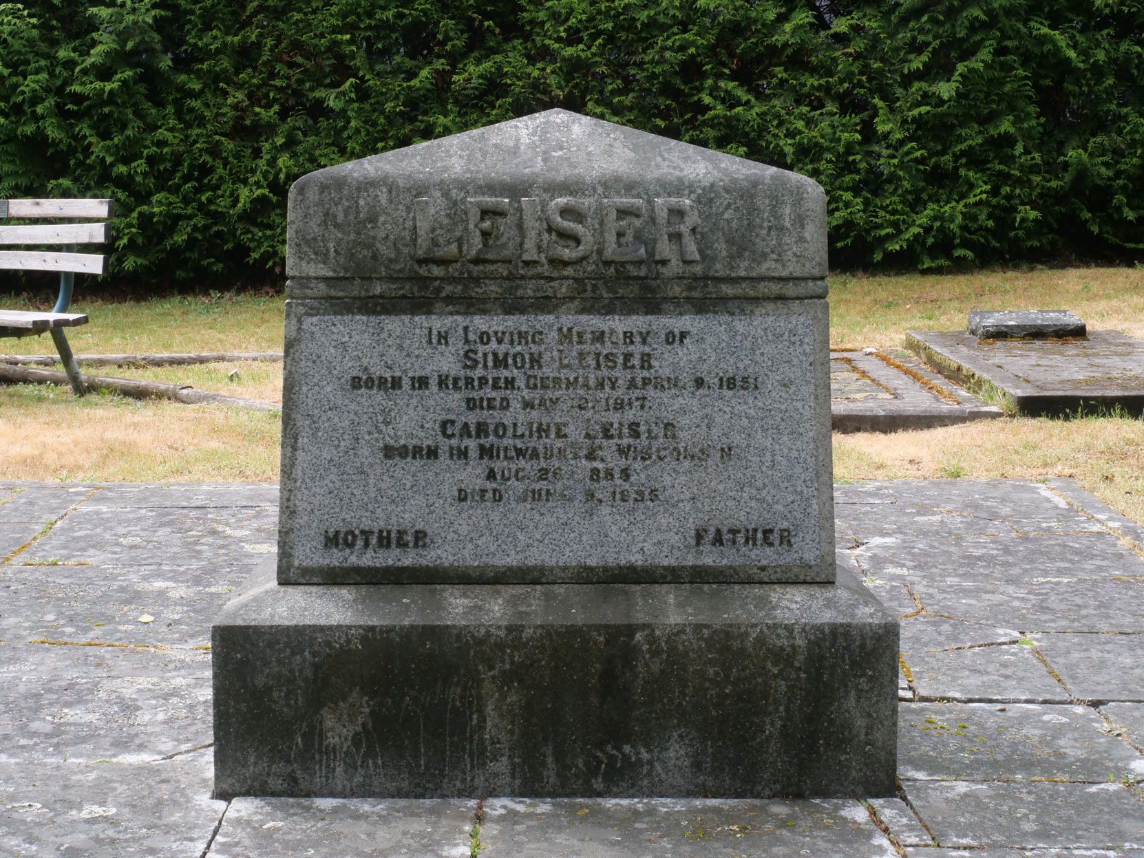 The gravestone of Simon Leiser and his wife Caroline in the Victoria Jewish Cemetery, Victoria, B.C. [photo: Mark Anderson]