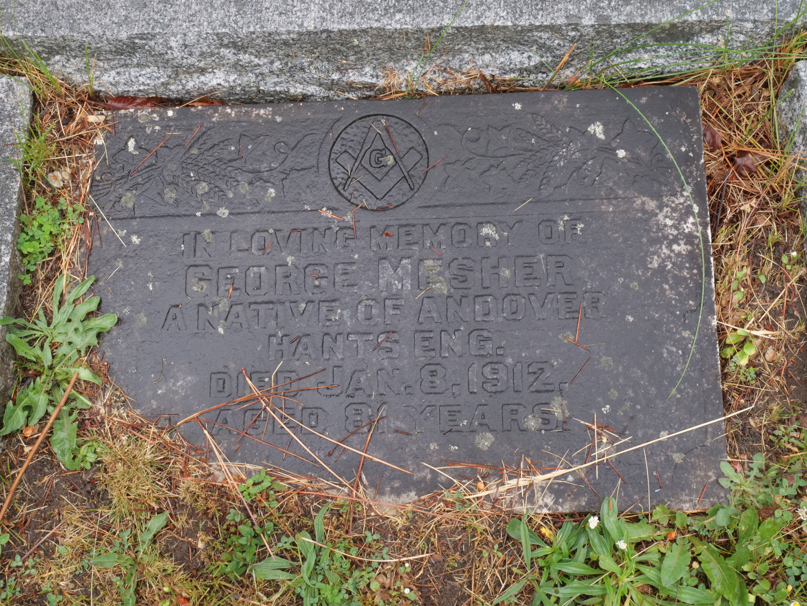 The grave of George Mesher (died 1912, aged 81) in Ross Bay Cemetery, Victoria, B.C. [photo: Vancouver & Quadra Lodge No. 2 Historian]