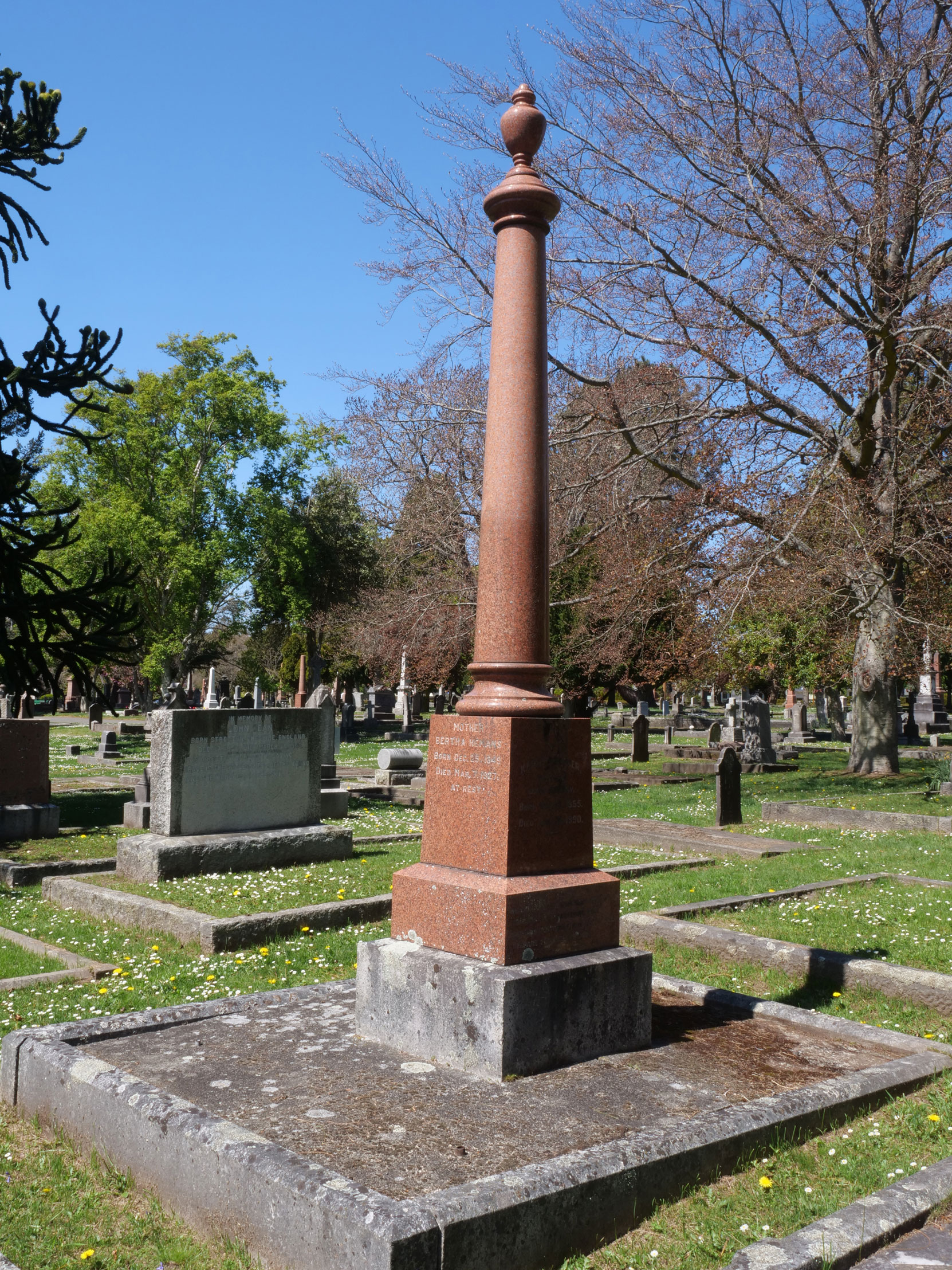 The grave of Karl Roller (1855-1890) in Ross Bay Cemetery, Victoria, B.C. [photo: Vancouver & Quadra Lodge No. 2 Historian]