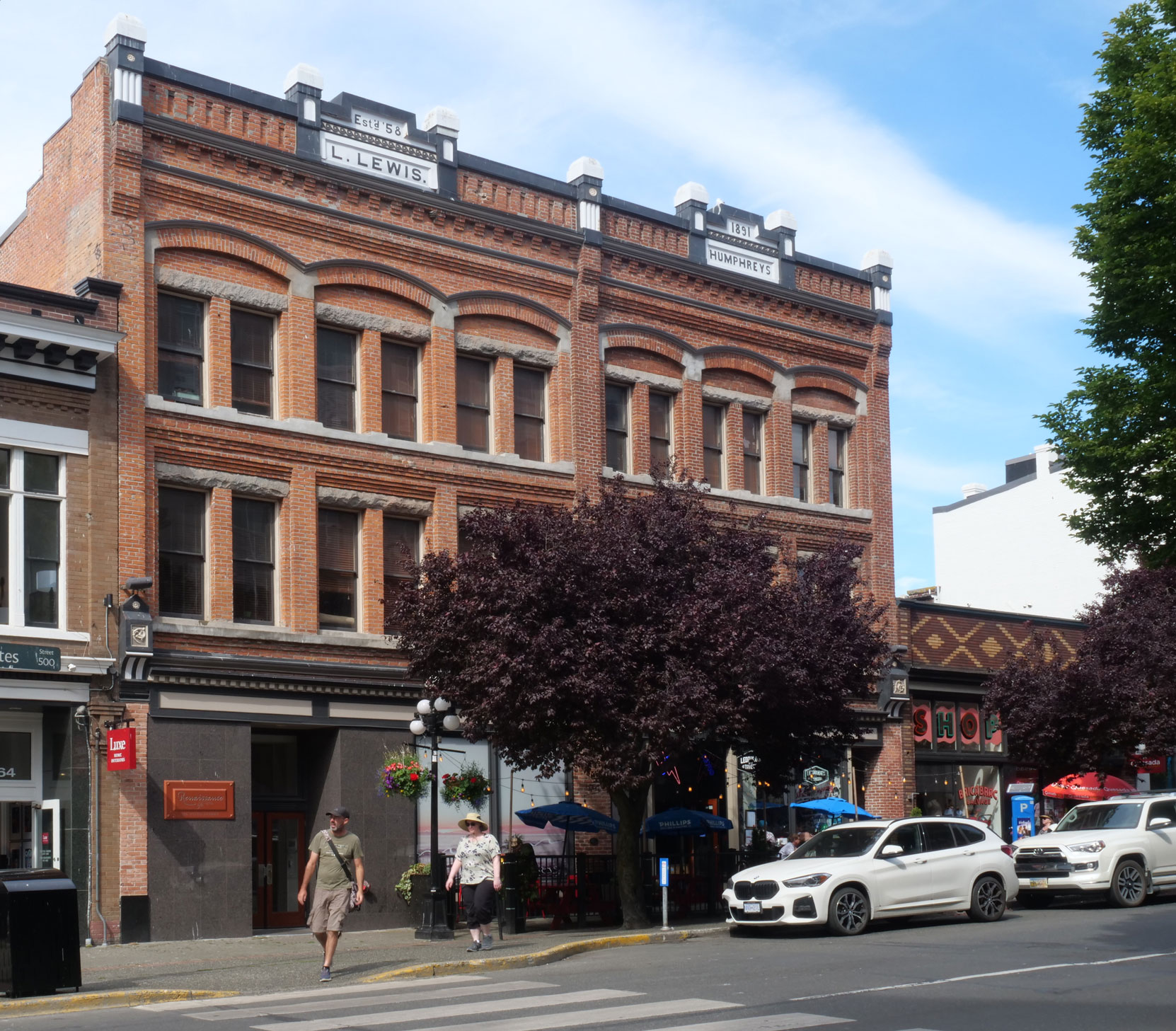 The Lewis and Humphreys Building, 566-570 Yates Street, was designed and built in 1891 by architect Thomas Hooper for Lewis Lewis, a member of Vancouver & Quadra Lodge No. 2 [photo: Vancouver & Quadra Lodge No. 2 Historian]