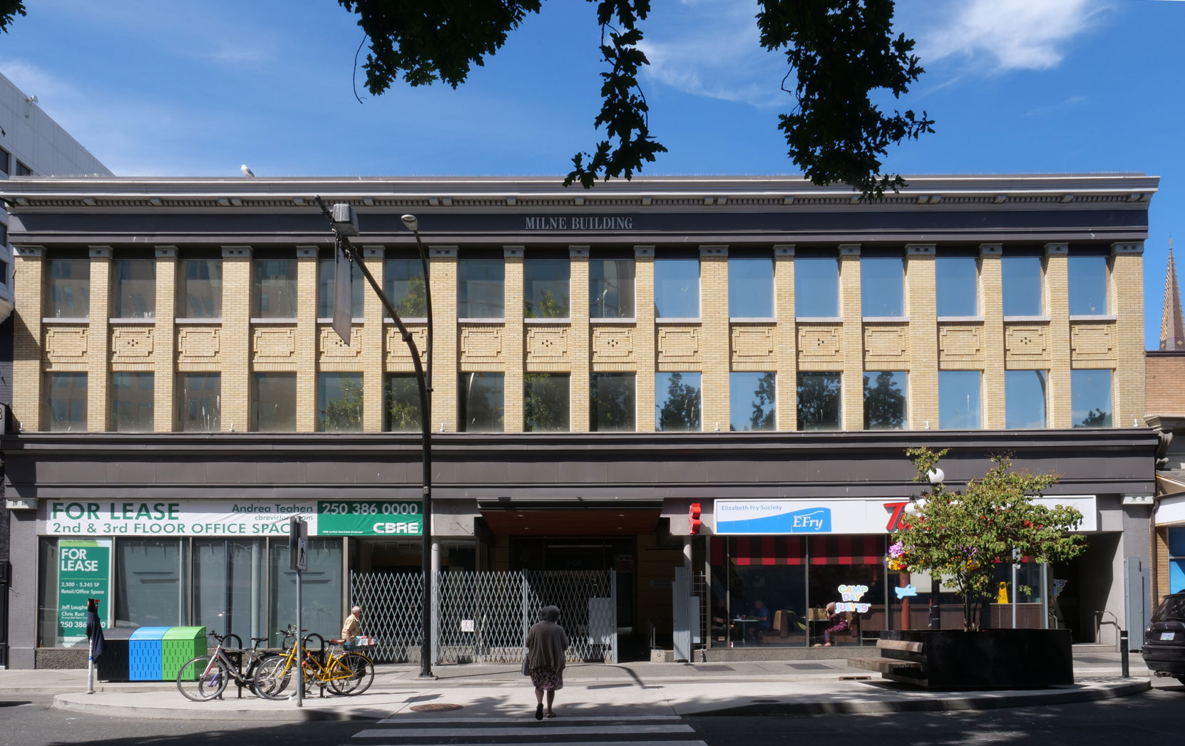 754 Fort Street was built in 191101912 as an investment property by Dr. George Lawson Milne, a member of Victoria-Columbia Lodge No. 1 [photo: Mark Anderson]